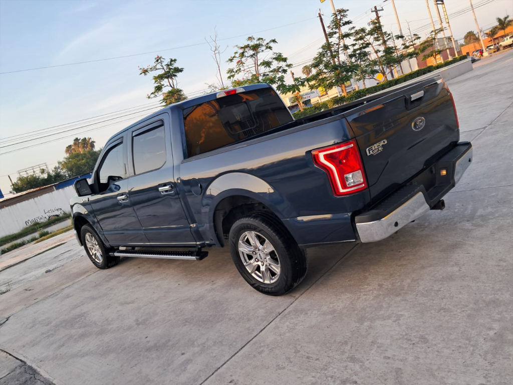 f 150 azul 7