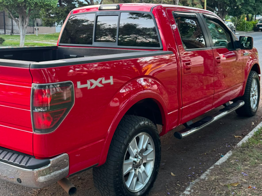 f 150 roja 2